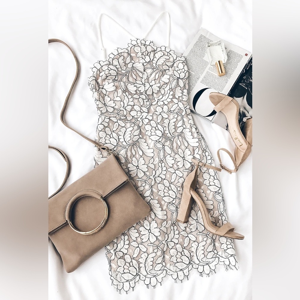 Beige and Ivory Lace Bodycon Dress - Picture 7 of 8